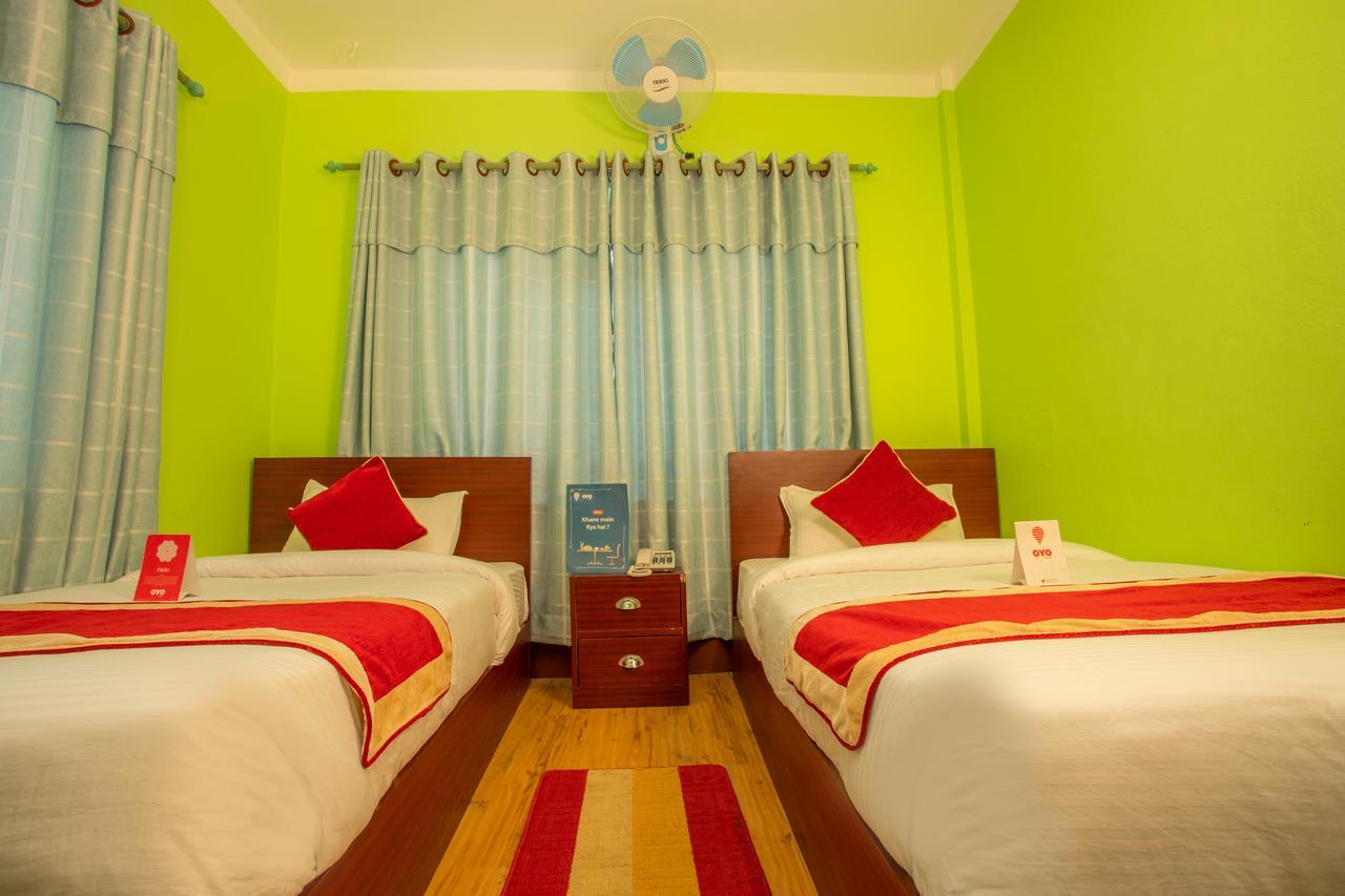 Oyo 146 Somewhere Hotel & Resturant Kathmandu Exterior photo
