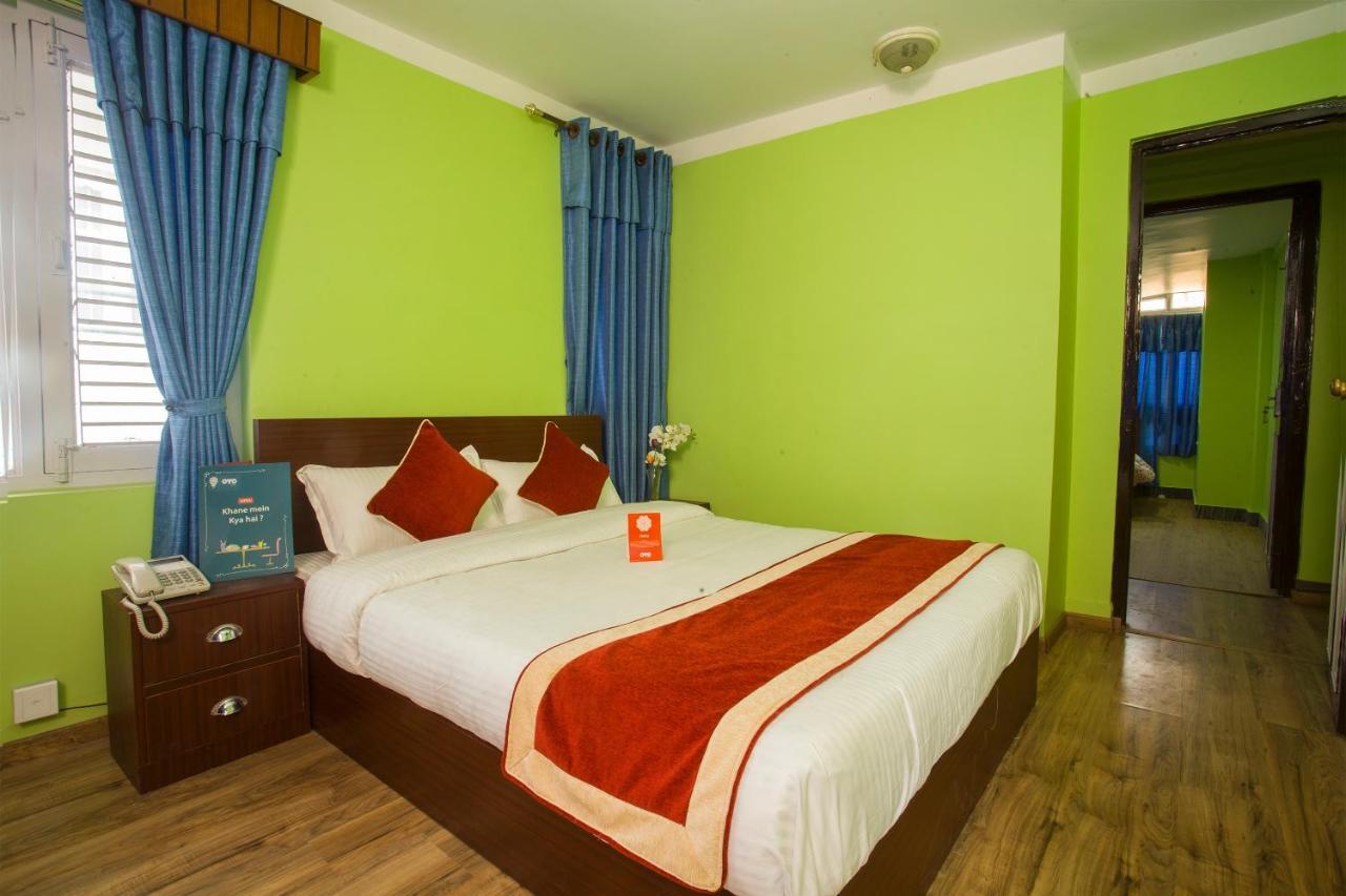 Oyo 146 Somewhere Hotel & Resturant Kathmandu Exterior photo