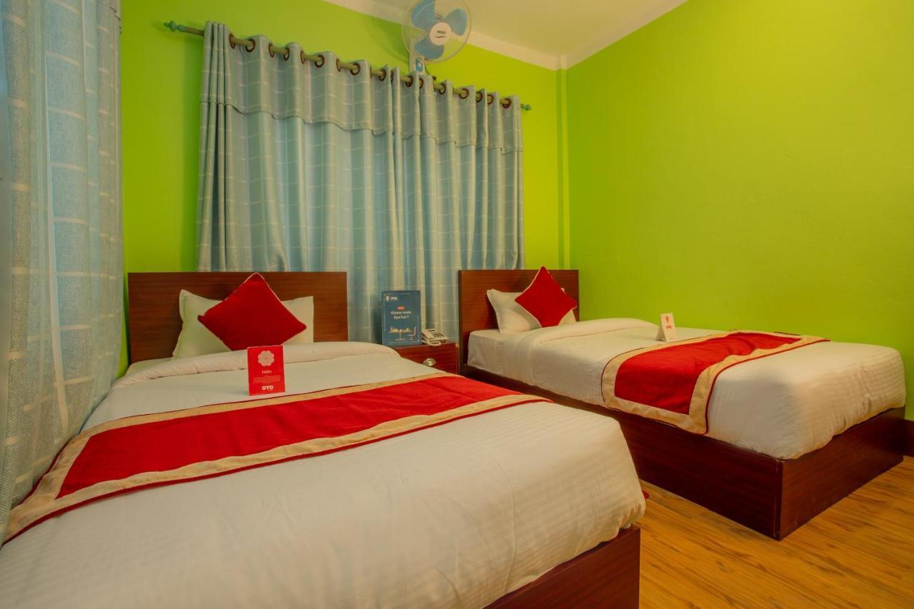 Oyo 146 Somewhere Hotel & Resturant Kathmandu Exterior photo