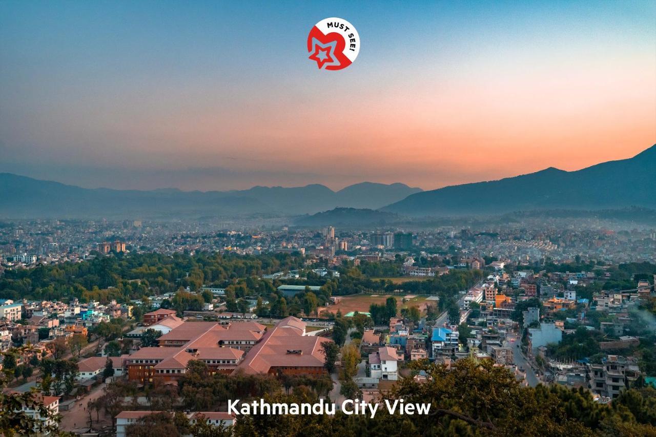 Oyo 146 Somewhere Hotel & Resturant Kathmandu Exterior photo